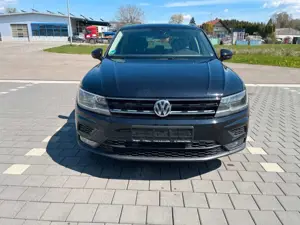 Volkswagen Tiguan 2.0TDI  / 1Hand