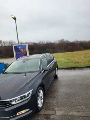 Volkswagen Passat Variant 2.0 TDI DSG (BlueMotion Technology) Trendline