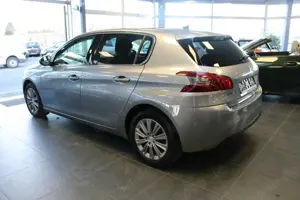 Peugeot 308 1.5 BlueHDi Allure Pack Bild 4