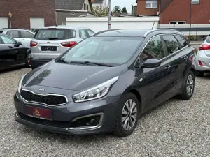 Kia Ceed SW / cee'd SW 1.6 CRDi Navi Cam Lenkradheiz.