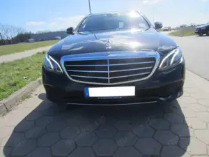 Mercedes-Benz E 220 E-Klasse T-Modell Diesel d T 9G-TRONIC Sportstyle Edition