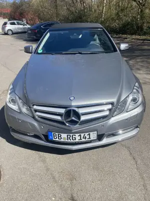Mercedes-Benz E 250 CDI DPF Cabrio BlueEFFICIENCY Automatik Elegance