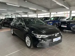 Volkswagen Golf VIII 2.0 TDI Var. Life III VIELE PAKETE III Bild 4
