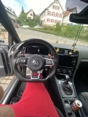 Volkswagen Golf GTI 2.0 TSI OPF DSG Performance Bild 3