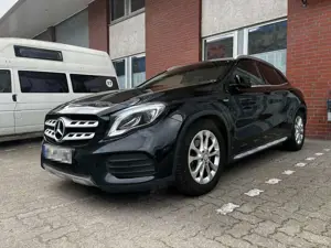 Mercedes-Benz GLA 180 GLA 180 7G-DCT