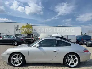Porsche 911 (996) Carrera 4 Bild 4