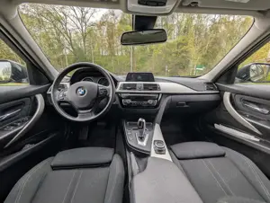 BMW 318 318d Touring Aut.