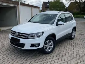 Volkswagen Tiguan 2.0 TSI 4Motion DSG Sport  Style