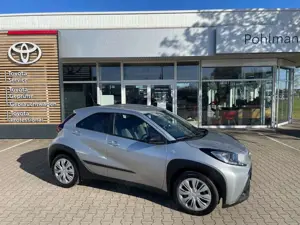 Toyota Aygo X Play KLIMA*KAMERA*DAB*CARPLAY*ACC