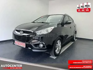 Hyundai iX35 Style 2WD "1 HAND-LEDER-PANO-NAVI-CAM-ALU"