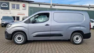 Fiat Doblo Cargo 100PS Maxi Klima Navi Kamera Holzbod