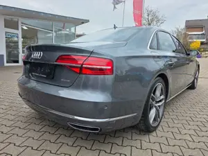 Audi A8 Bild 4