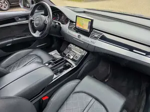 Audi A8 Bild 2
