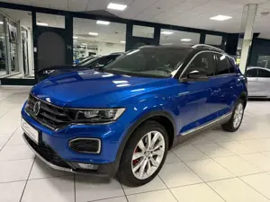 Volkswagen T-Roc 2.0 Sport 4M 1.Hand ACC PANO LED CAM DSG