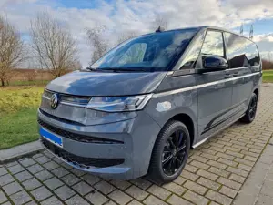 Volkswagen T7 Multivan Multivan 2,0 TDI lang Überhang Edition AHK