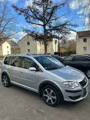 Volkswagen Touran 2.0 TDI DPF DSG Highline