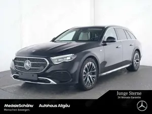 Mercedes-Benz E 300 E 300 T de 4M All-Terrain Distronic Burmester4D