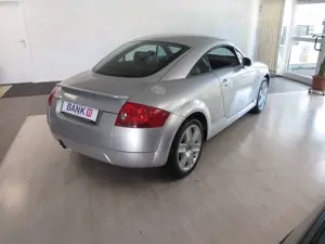 Audi TT Coupe 1.8 T 20 V . 86000 Km. BOSE. S-Line. Bild 5