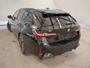 BMW i5 eDrive40 Tour. M Sportpaket AHK*Sitzbelüft - image 3