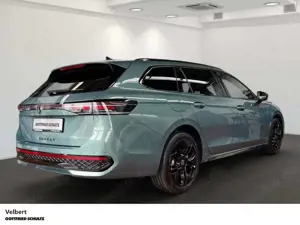 Volkswagen Passat Variant VW R-Line 1.5 TSI eHybrid DSG AHK Matrix-LED  SHZ Bild 4