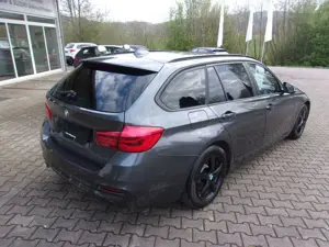 BMW 318 i  Touring Bild 4