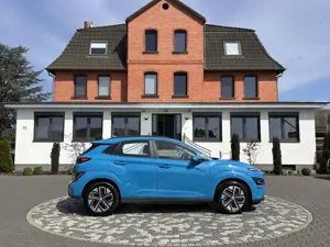 Hyundai KONA Select ACC SHZ LHZ CAM Smart-Link