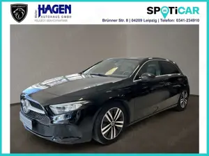 Mercedes-Benz A 220 A-Klasse 220d Progressive 2.0 190 8G-DCT NAVI/SHZ Bild 1