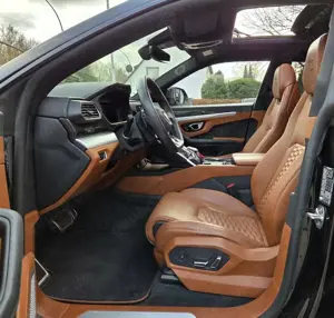 Lamborghini Urus 840PS.Pan.Sitzlüf/Mass.BOLenk.Hzg.Insp.neu Bild 2