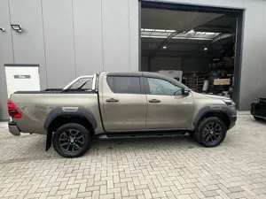 Toyota Hilux 4x4 Double Cab MHEV Autm. Invincible
