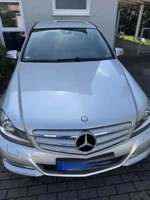 Mercedes-Benz C 220 CDI DPF (BlueEFFICIENCY) 7G-TRONIC Avantgarde