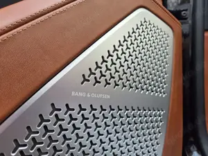 Lamborghini Urus 840PS.Pan.Sitzlüf/Mass.BOLenk.Hzg.Insp.neu Bild 5