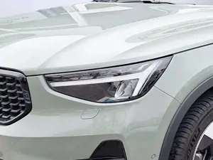 Volvo XC40 B3 Plus Dark *360-Grad-Kamera*Sound by Harman Kard Bild 5