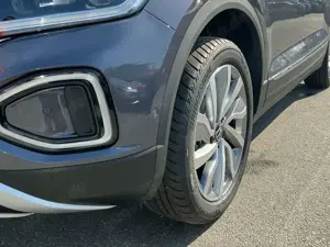 Volkswagen T-Roc Energy 1.5 TSI Kurzzulassung Digi-Cockpit Bild 5
