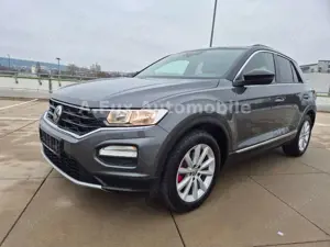 Volkswagen T-Roc Sport SHZ Kamera PDC Navi DSG EU6