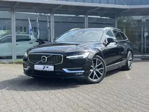 Volvo V90 Inscription AWD Panorama AHK Kamera Carplay Leder Bild 2