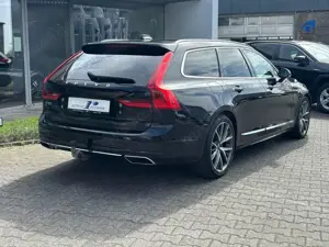 Volvo V90 Inscription AWD Panorama AHK Kamera Carplay Leder Bild 3
