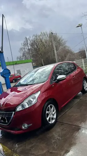 Peugeot 208 PureTech 82 Style