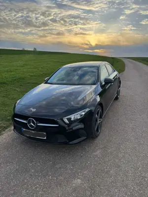 Mercedes-Benz A 200 7G-DCT