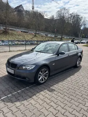 BMW 318 BMW E90 318i