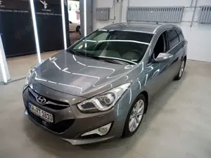 Hyundai i40 1,6GDI,3Kameras, SHZ,elektr. Sitz,Klima,PDC