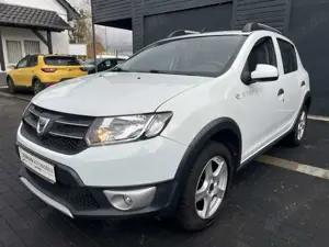 Dacia Sandero II Stepway Prestige +Navi+Tempomat+TÜV+Allwetter+