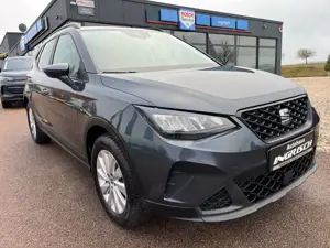 SEAT Arona Style mit NAVI+PDC+GARANTIE