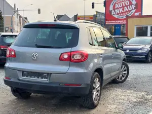 Volkswagen Tiguan 2.0 TSI,DSG, Klima, Sitzheiz.AHK,TÜV-NEU! Bild 3