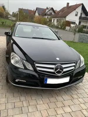 Mercedes-Benz E 350 CDI DPF Coupe BlueEFFICIENCY 7G-TRONIC Avantgarde