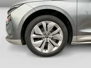Skoda Enyaq 60 204PS 1-Gang Automatik Navi AHK ACC KAM Bild 5