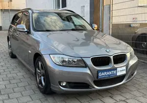 BMW 318 3 Touring-Navi-PDC-Temp-Sitzh-1.Hand Bild 3
