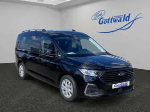 Ford Grand Tourneo