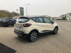 Renault Captur 1.3 TCe 150 Bild 4