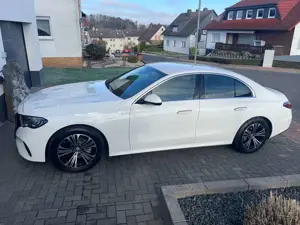 Mercedes-Benz E 200 E 200 9G-TRONIC