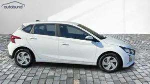 Hyundai i20 III 1,2 MPi Comfort Link NAV NBA PDC RFK SHA Bild 4
